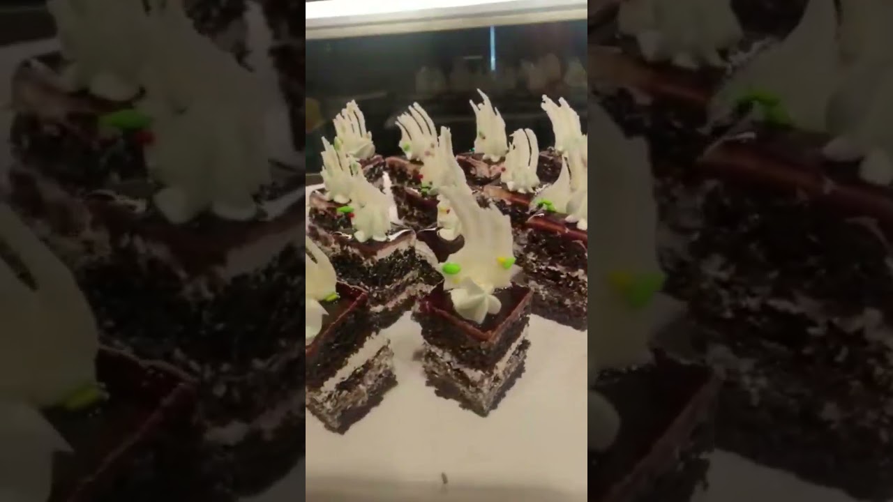 #cake #pastry #trending #viral #recipe #shorts #status #redvelvet  #dessert #chocolatecake