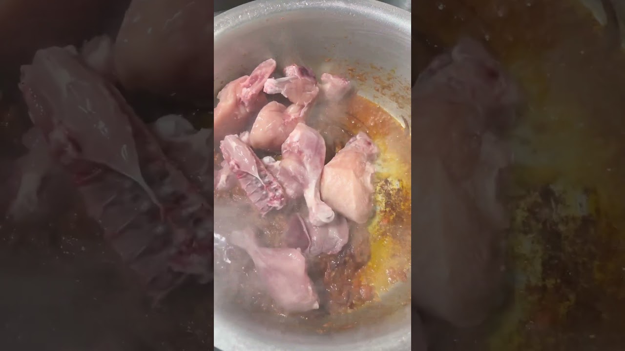 Chicken rice #shorts #chickenrecipes #biryani #pulaorecipe #friedrice #mandi #shorts