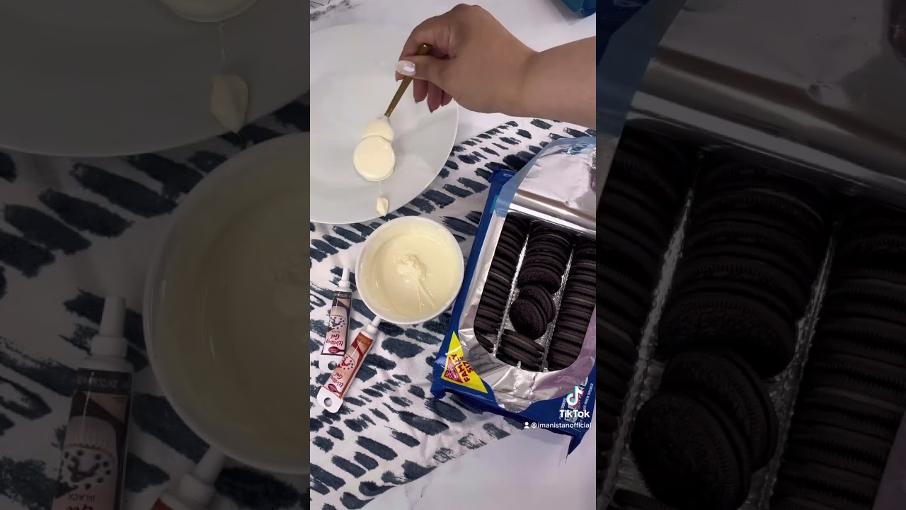 Chocolate covered Oreo snowmen: easy dessert recipe