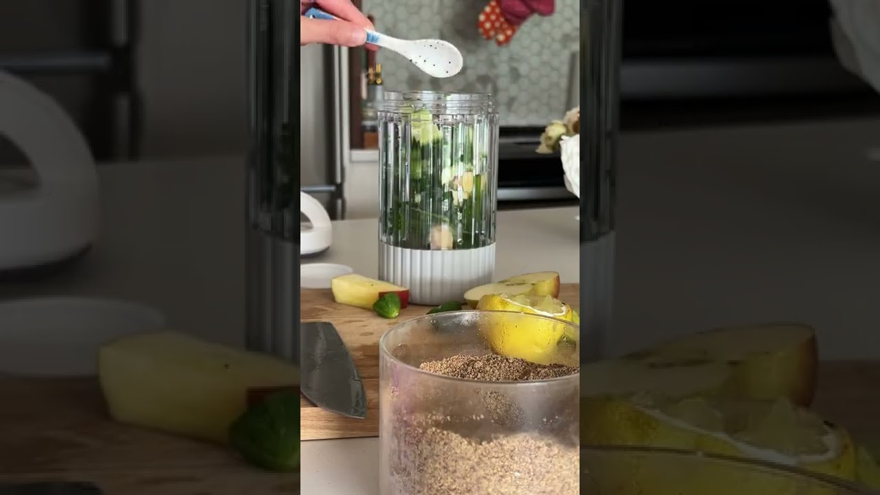 Our go-to green smoothie recipe for summer months! (#shorts)