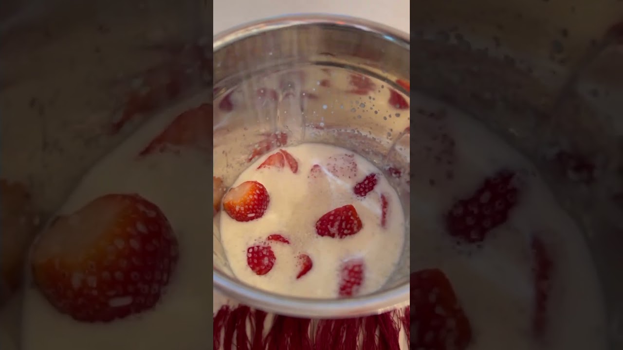 Strawberry Milkshake | Milkshake Recipe | Smoothie |