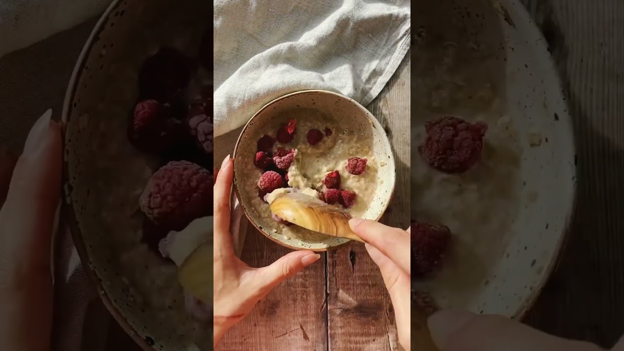 Vegan Raspberry & Dark Chocolate Baked Oats | Vegan Dessert Recipes