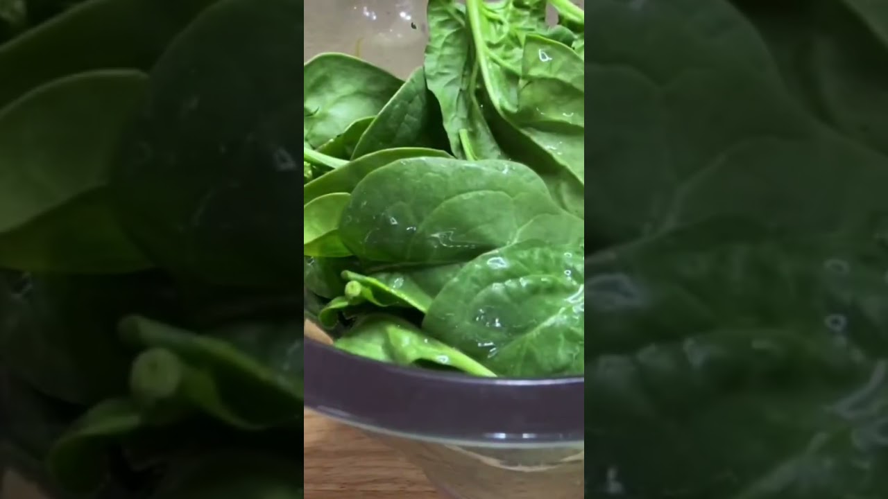 Creamy Avocado Pineapple Smoothie