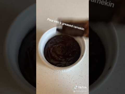 Molten Lava Chocolate Cake #fyp #foryoupage #dessert #Recipes #shorts