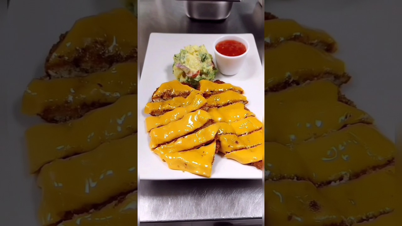 CHICKEN PICCATA || HOW TO MAKE CHICKEN PICCATA || ITALIAN FOOD RECIPE || EASY CHICKEN RECIPE #shorts