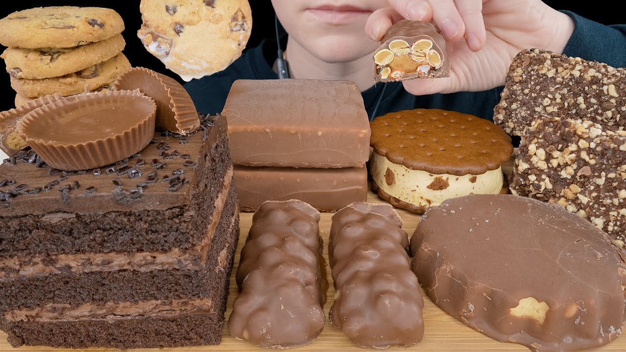 ASMR CHOCOLATE CAKE & REESE'S DESSERT MUKBANG | Crunchy Cookies, Chocolate Ice Cream & Candy Bar