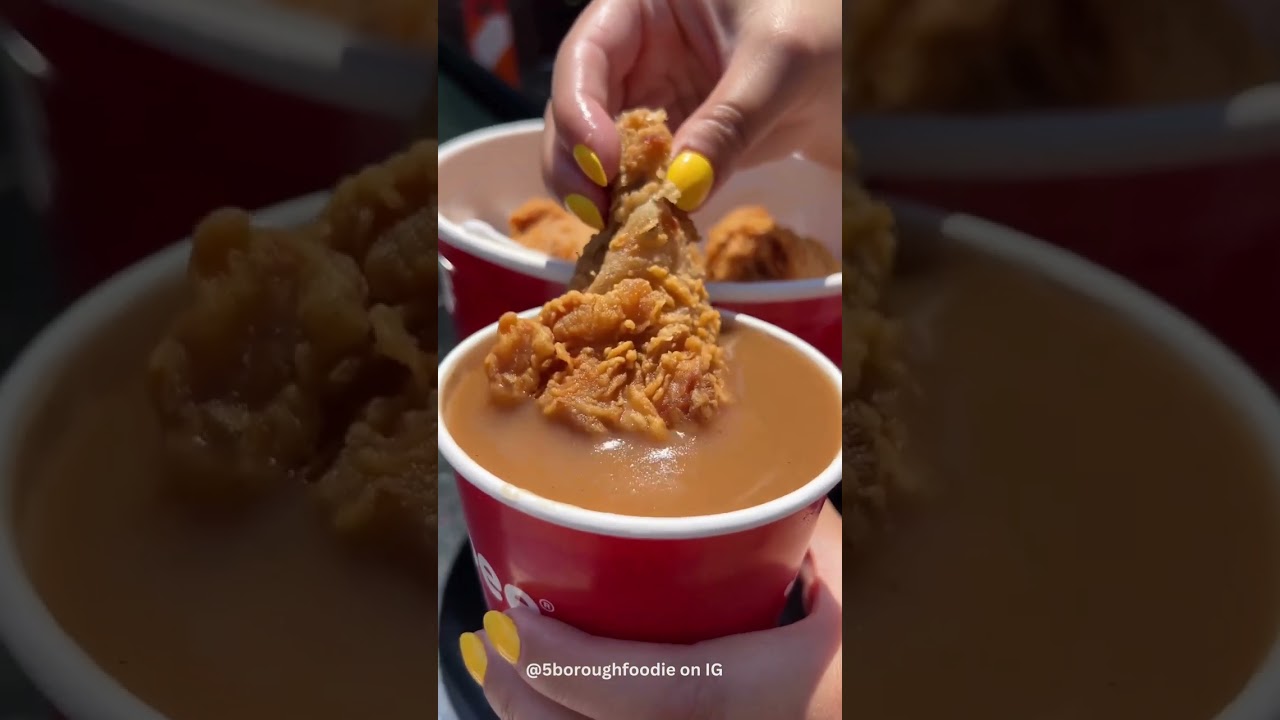 Where my fried chicken team at? #friedchicken #kfcchicken #chickenfry #chickenrecipes