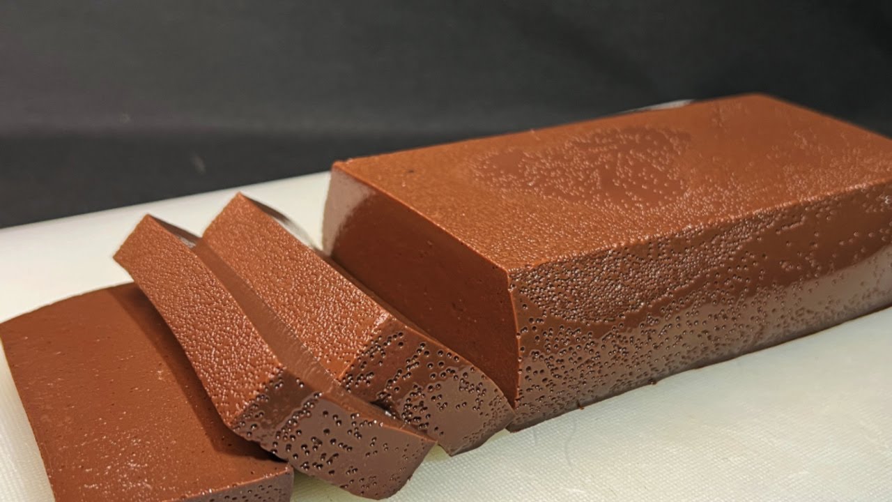 Delicate chocolate dessert in 5 minutes! Without baking and gelatin. Best recipe!