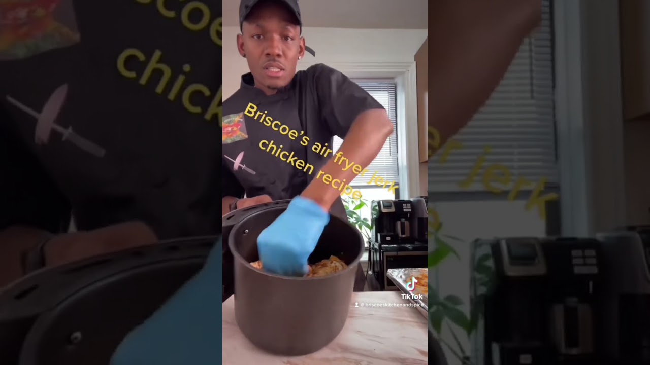 Making air fryer jerk chicken #recipes #subscribe #cooking #foodie #jerkchicken