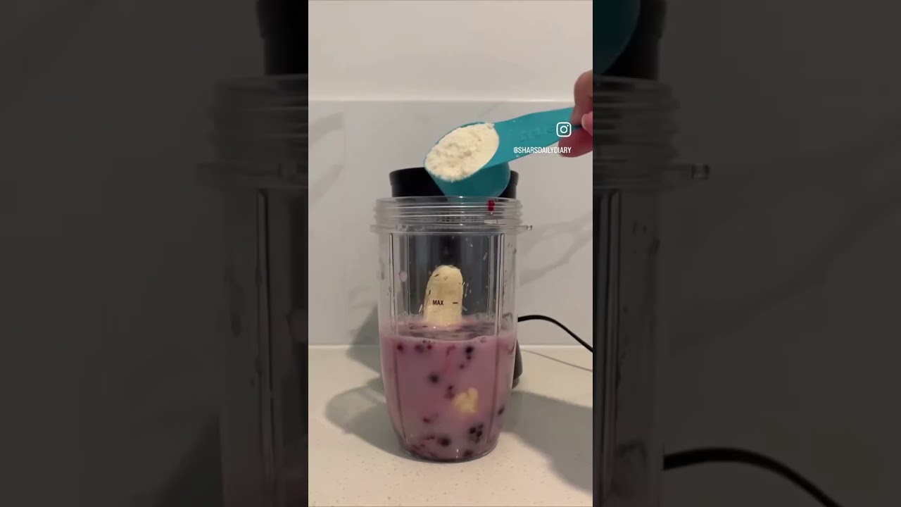 Healthy Eating Protein Smoothie recipe. #weightloss #dailydiary #weightlossjourney #smoothierecipes