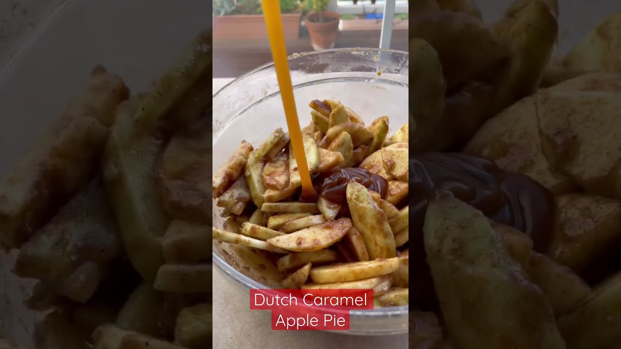 Caramel Apple Pie is always in season #shorts #pie #dessert