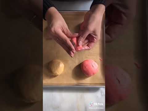 Easy Homemade Conchas (Pan Dulce) Recipe Food TikTok dessert recipes easy