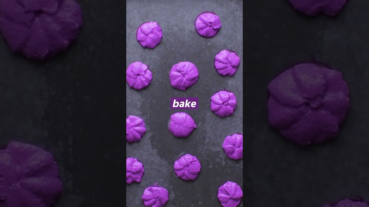 Add a Pop of Color to Your Spring Desserts with a Unique Flower Bouquet! #shorts