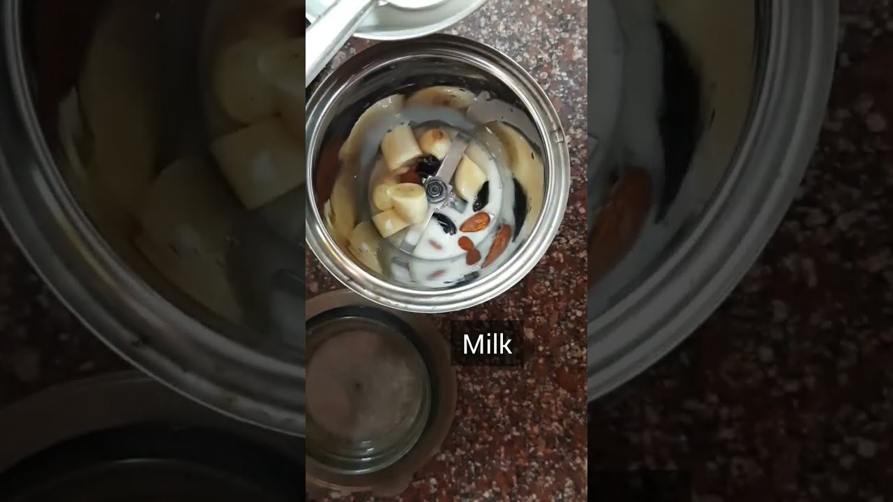 Easy and healthy breakfast/healthy smoothie recipe #shorts #youtubeshorts #viral #food#breakfast