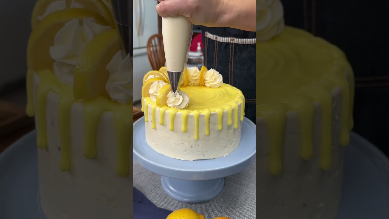 A lemon lover’s cake! #lemoncake #cake #dessert