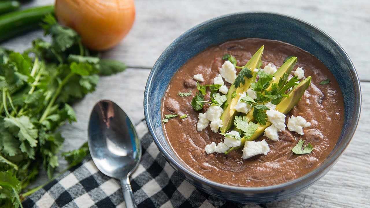 Healthy & Hearty Black Bean Soup