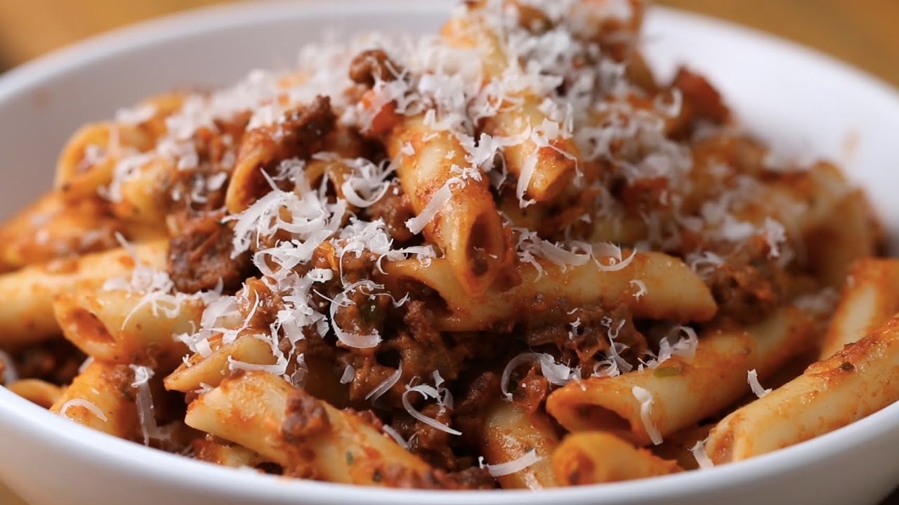 Creamy Sausage Bolognese