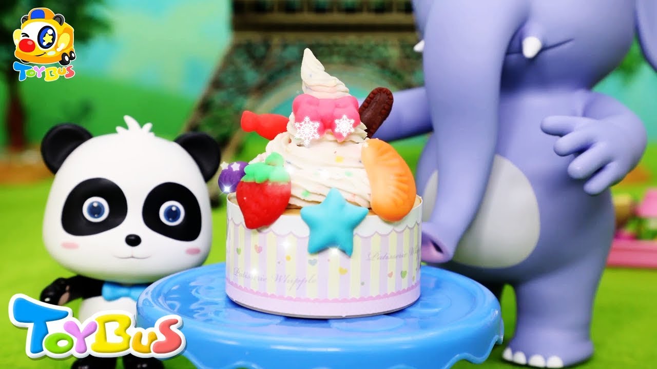 Baby Panda Makes Ice Cream Cakes | Kiki’s Dessert Shop | Play Doh Cooking | Smoothie, Juice | ToyBus