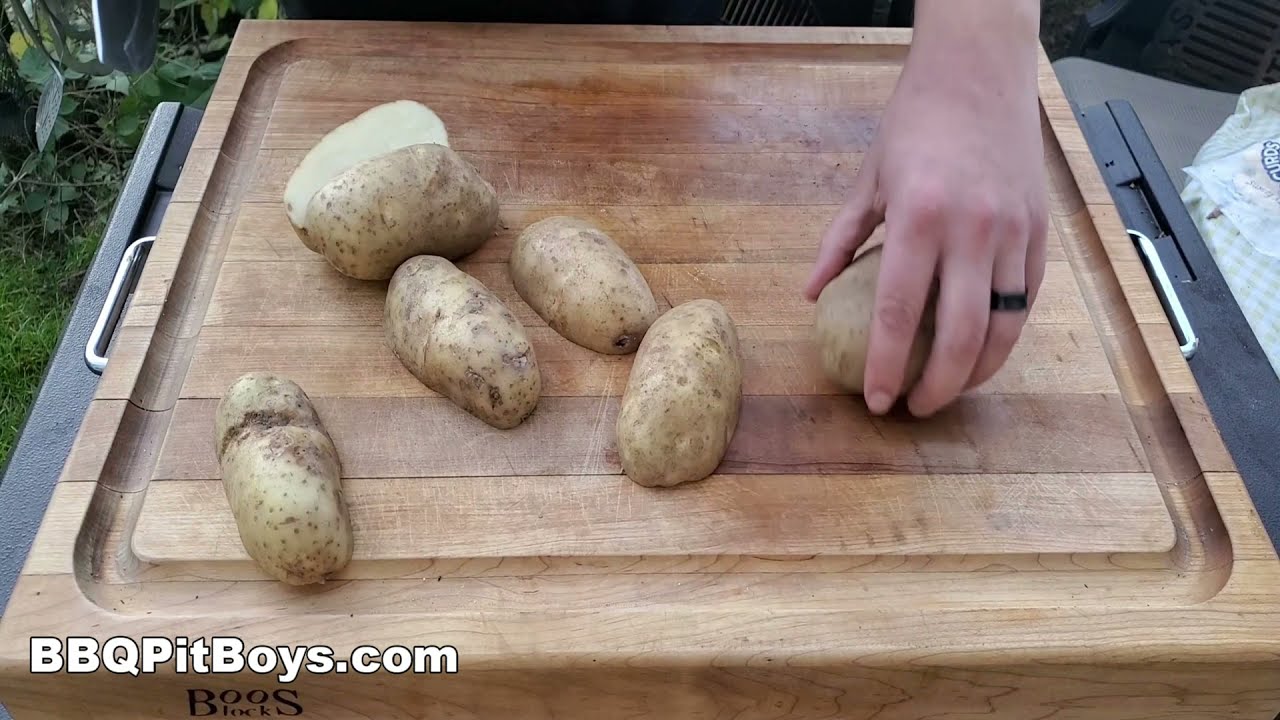 BEEF POUTINE | Recipe | BBQ Pit Boys