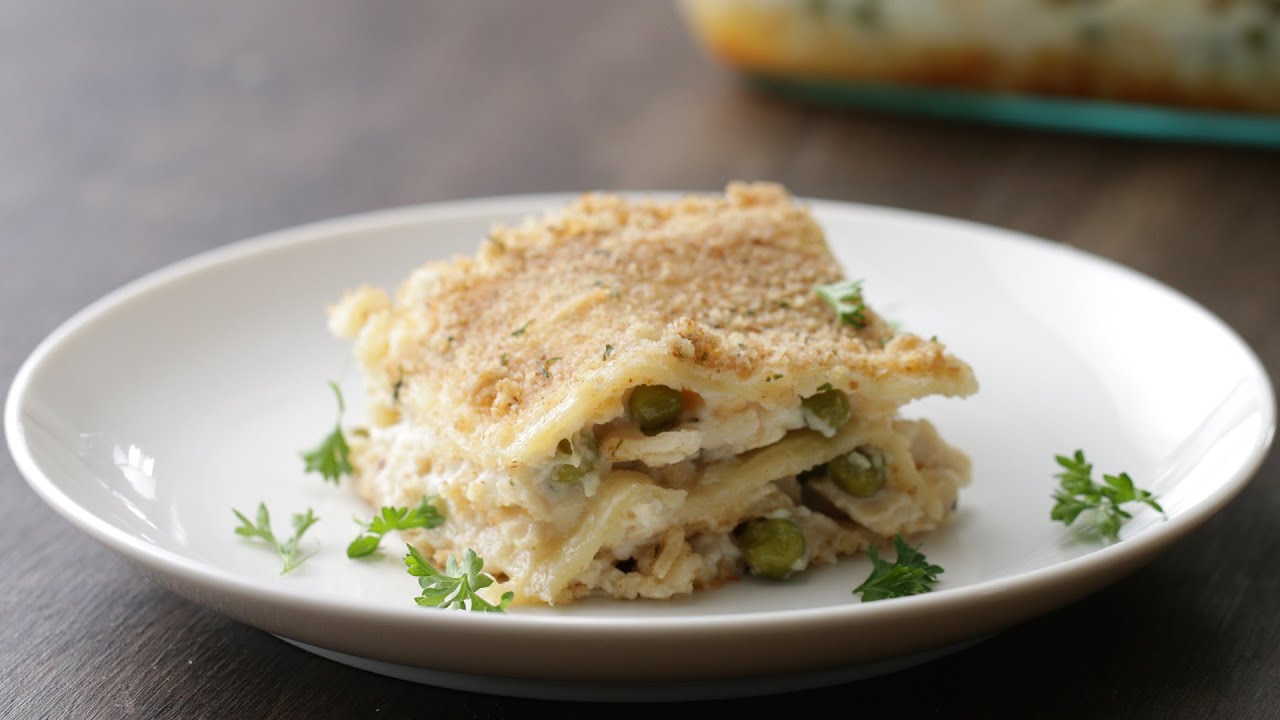 Garlic Parmesan Chicken Pasta Bake