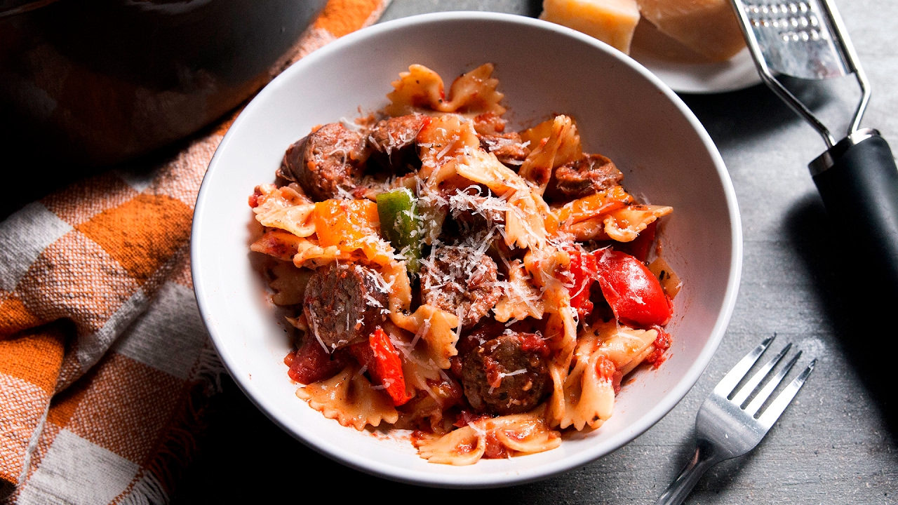 One-Pot Sausage And Peppers Pasta
