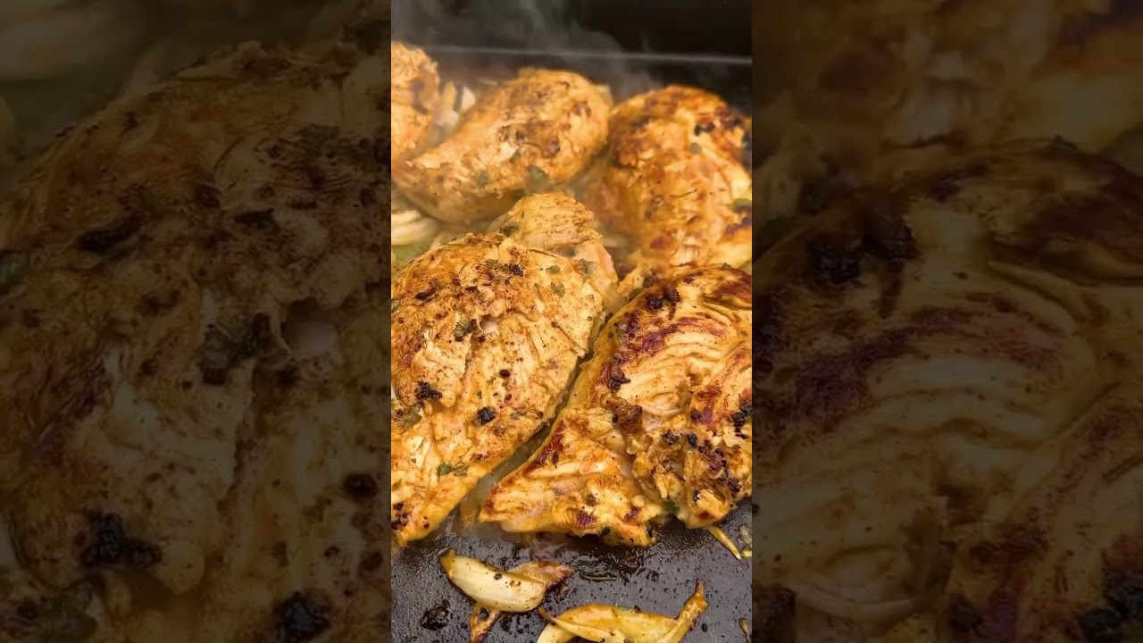 Traditionally, carnitas is pork, but here is an alternative that uses chicken instead on the LoCo