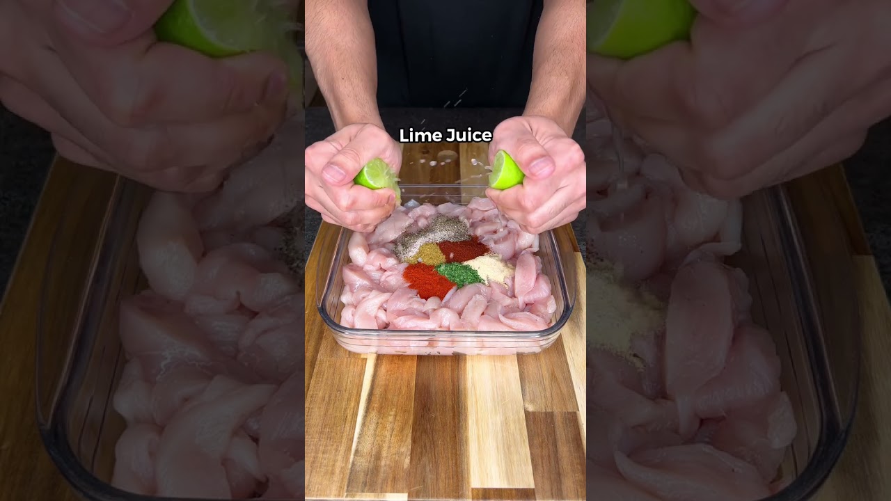 TASTIEST High Protein Chicken Fajita Wraps! ONLY 380 CALS #recipe #fatloss #foodie #fitness #food