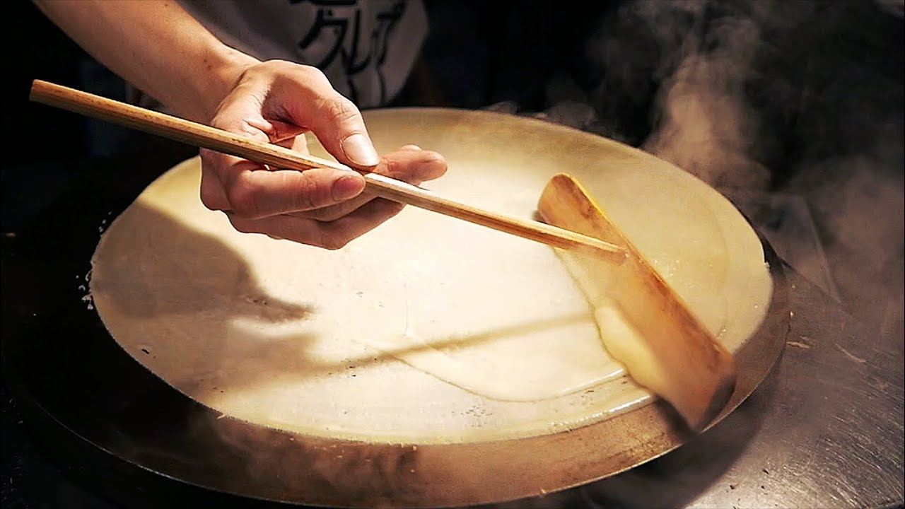 Japanese Street Food – CREPES, MOCHI, DANGO, White Strawberry Osaka Dessert Japan