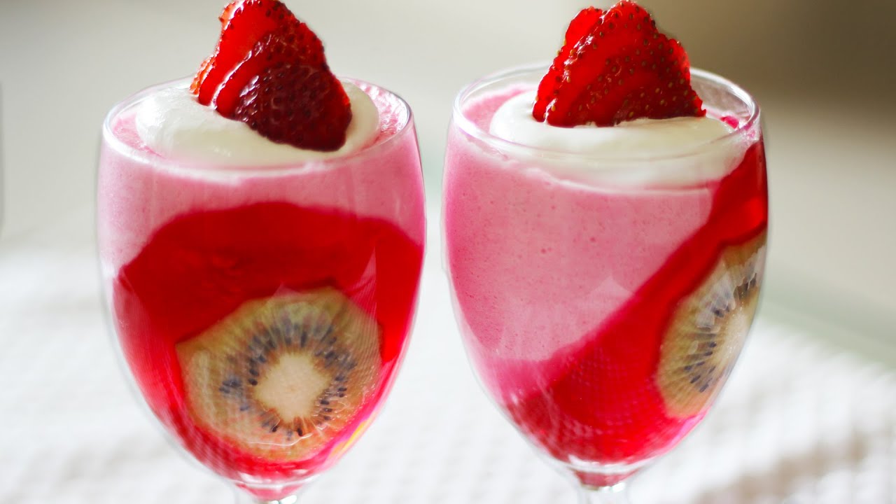 Strawberry Jelly Cream Pudding | Eggless Sweet Dessert Recipe | Kanak’s Kitchen