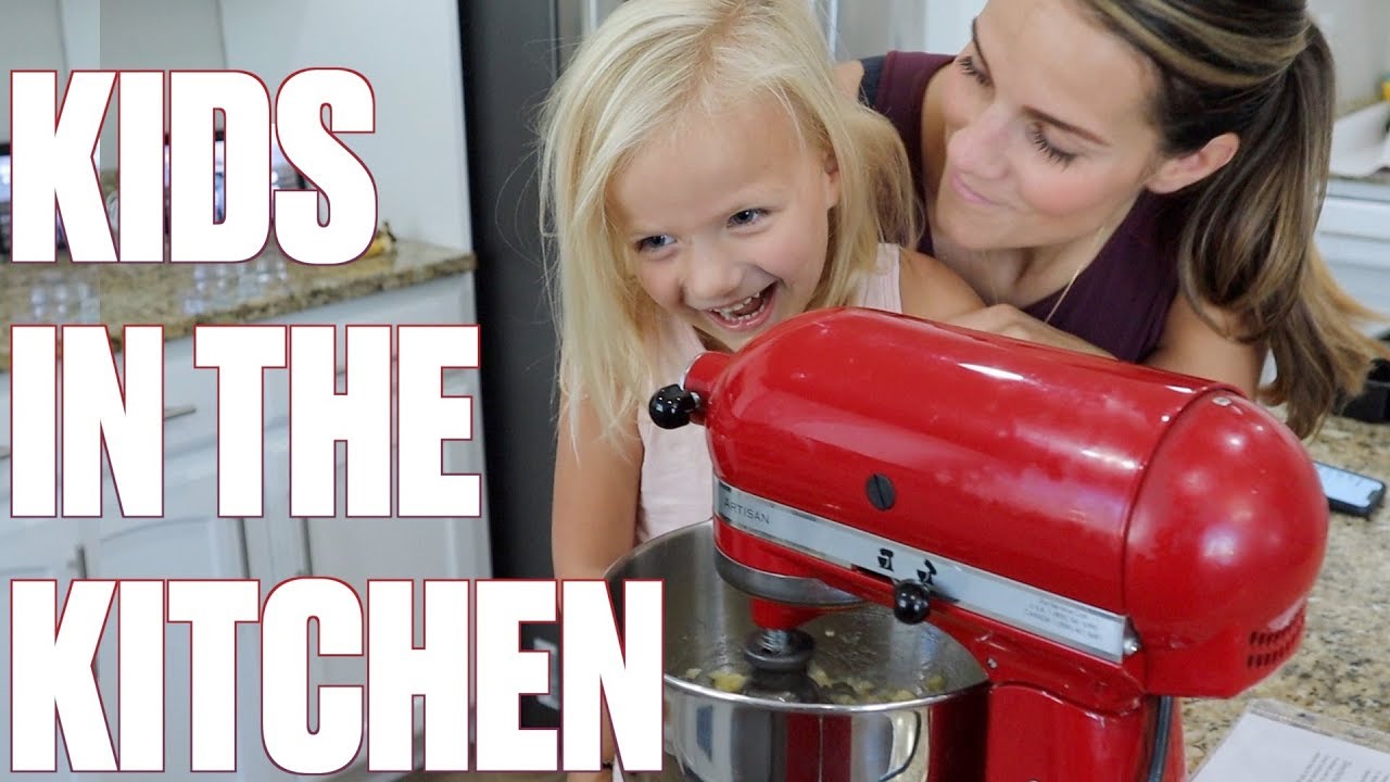FOUR-YEAR-OLD MAKES BANANA BREAD | EASY RECIPES FOR KIDS IN THE KITCHEN | COOKING WITH KIDS