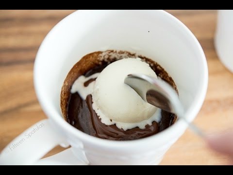 HOW TO MAKE THE BEST CHOCOLATE MUG CAKE – 5 Minute Dessert Recipe
