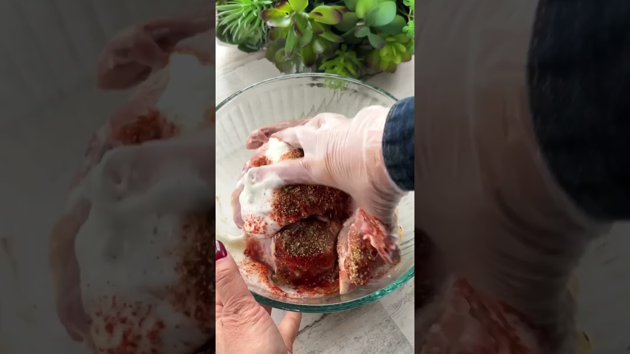 The BEST Chicken Korma Ever! #shorts #chickenkorma #chickengravy #asmrfood