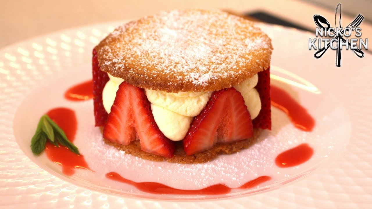 The ULTIMATE Easy Romantic Dessert ? Strawberries and Cream