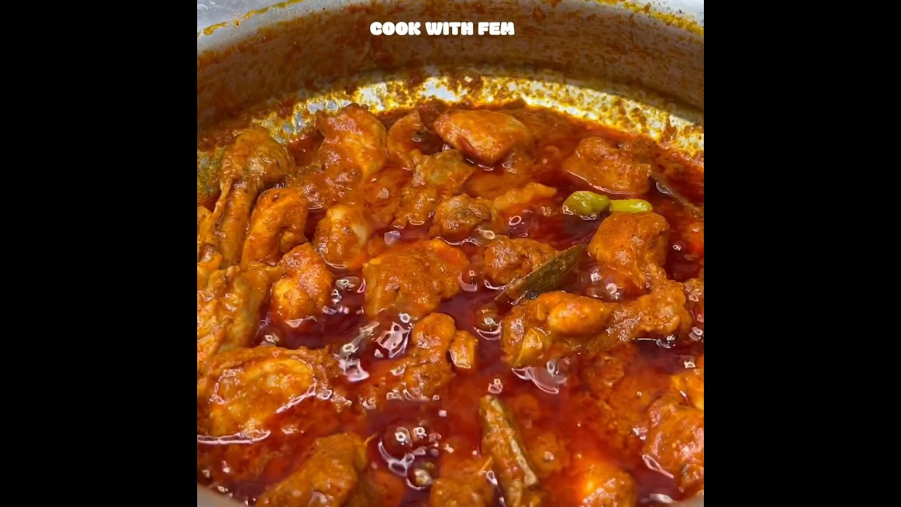 Kashmiri Chicken Masala #shorts #viral #chickenmasala #femrecipes #recipe #cookwithfem #curry #food