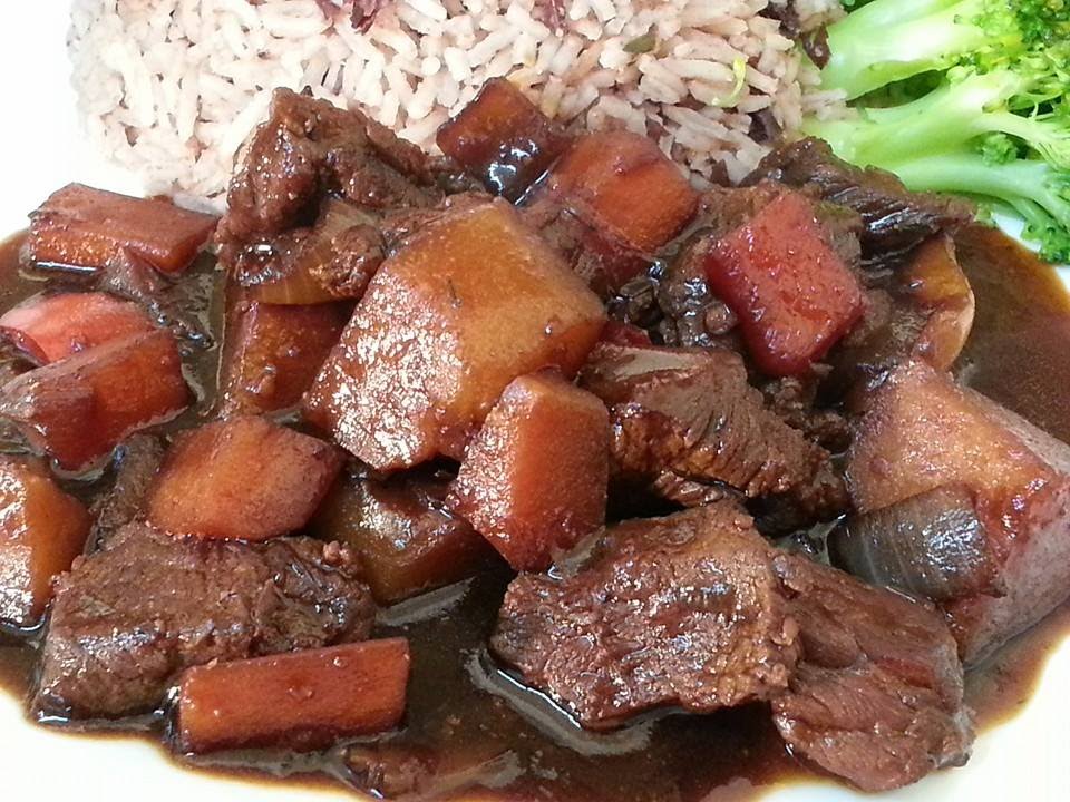 Jamaica Brown Stew Beef Served With Rice & Peas & Veg | Recipes By Chef Ricardo