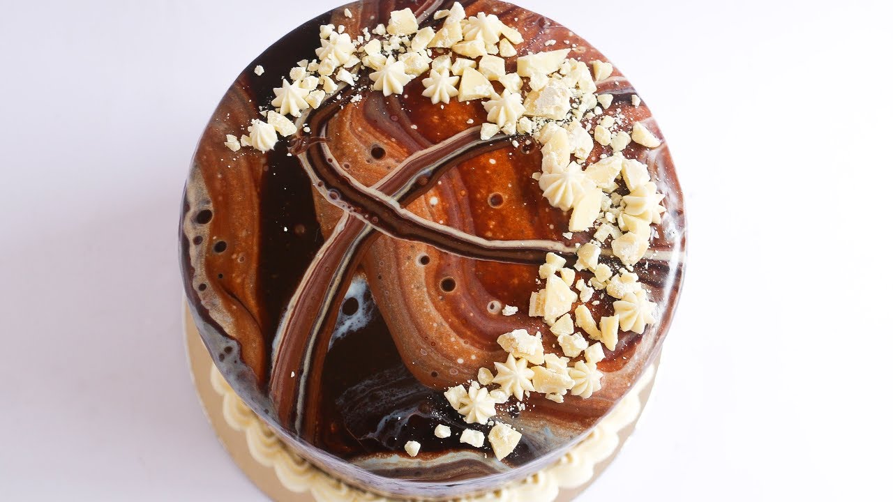 Galaxy Ganache Cake- Rosie’s Dessert Spot