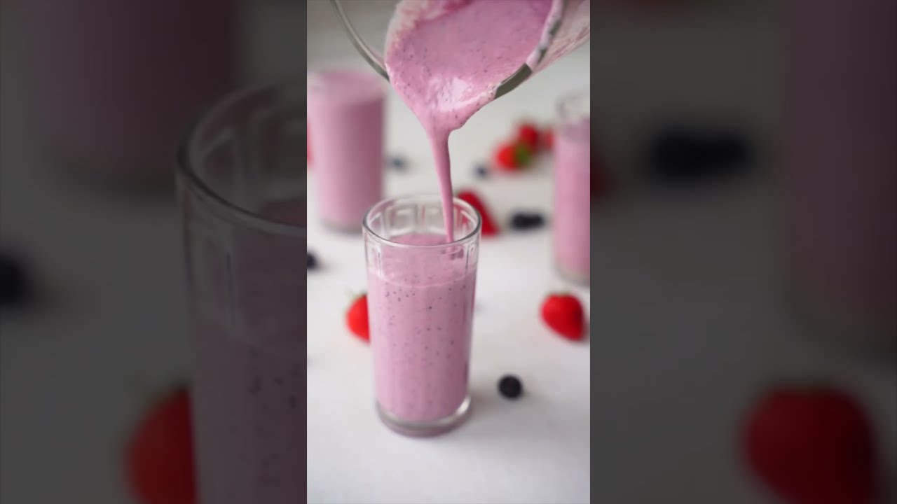 QUICK and EASY Smoothie Recipe with Sea Moss! #SHORTS ???