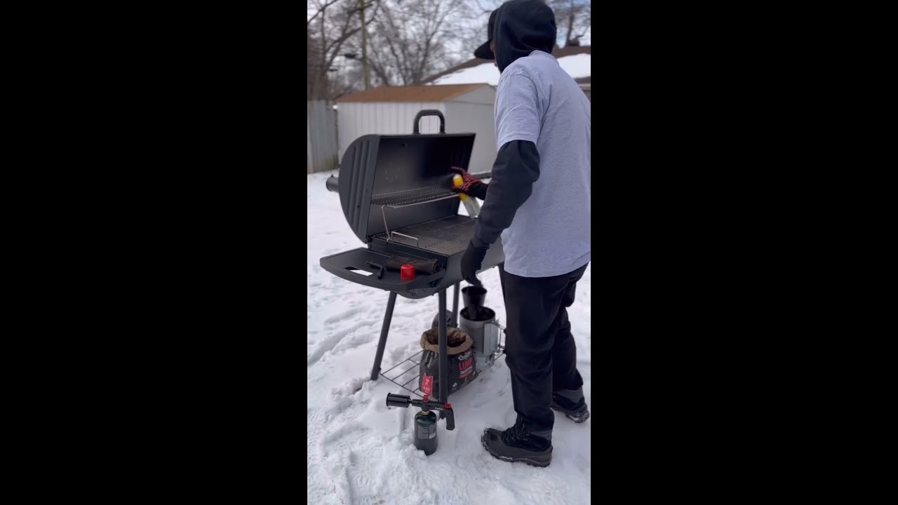 Seasoning the Char-Griller Barrel Pro Charcoal Grill for Spring!
