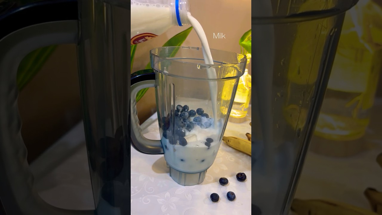 Easy Blueberry Smoothie Recipe | Antioxidant Rich & Delicious