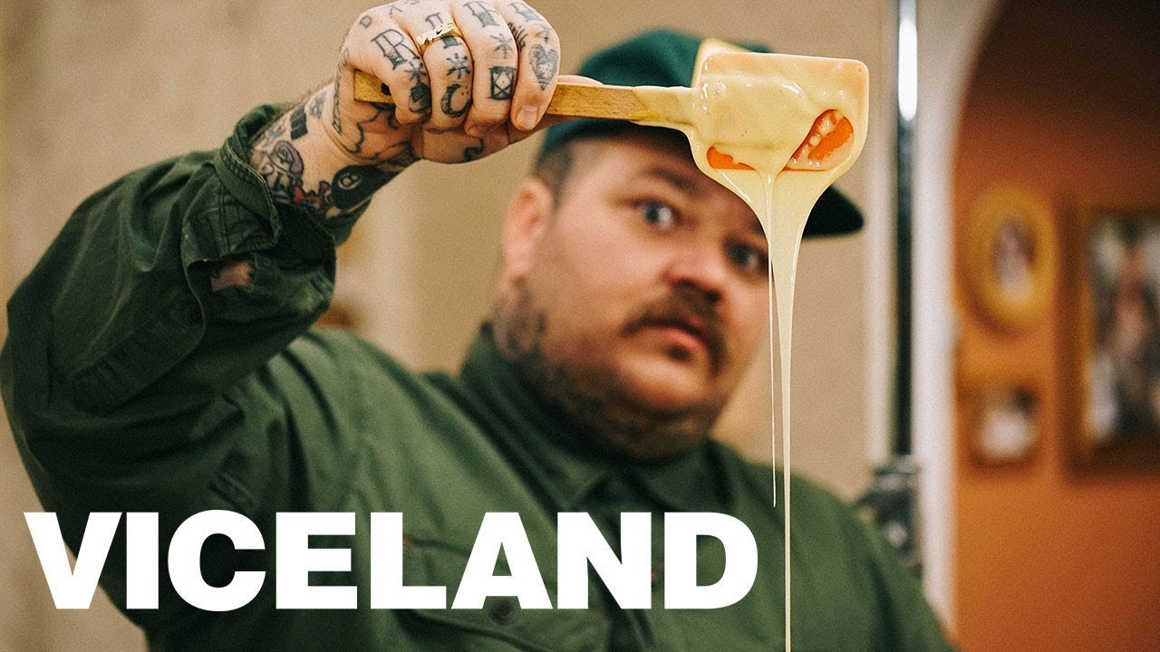 A Crowd-Pleasing Queso Recipe for Game Day