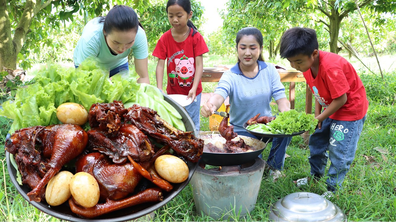Fresh green environment, we cook in mango farm | Yummy braised chicken recipes