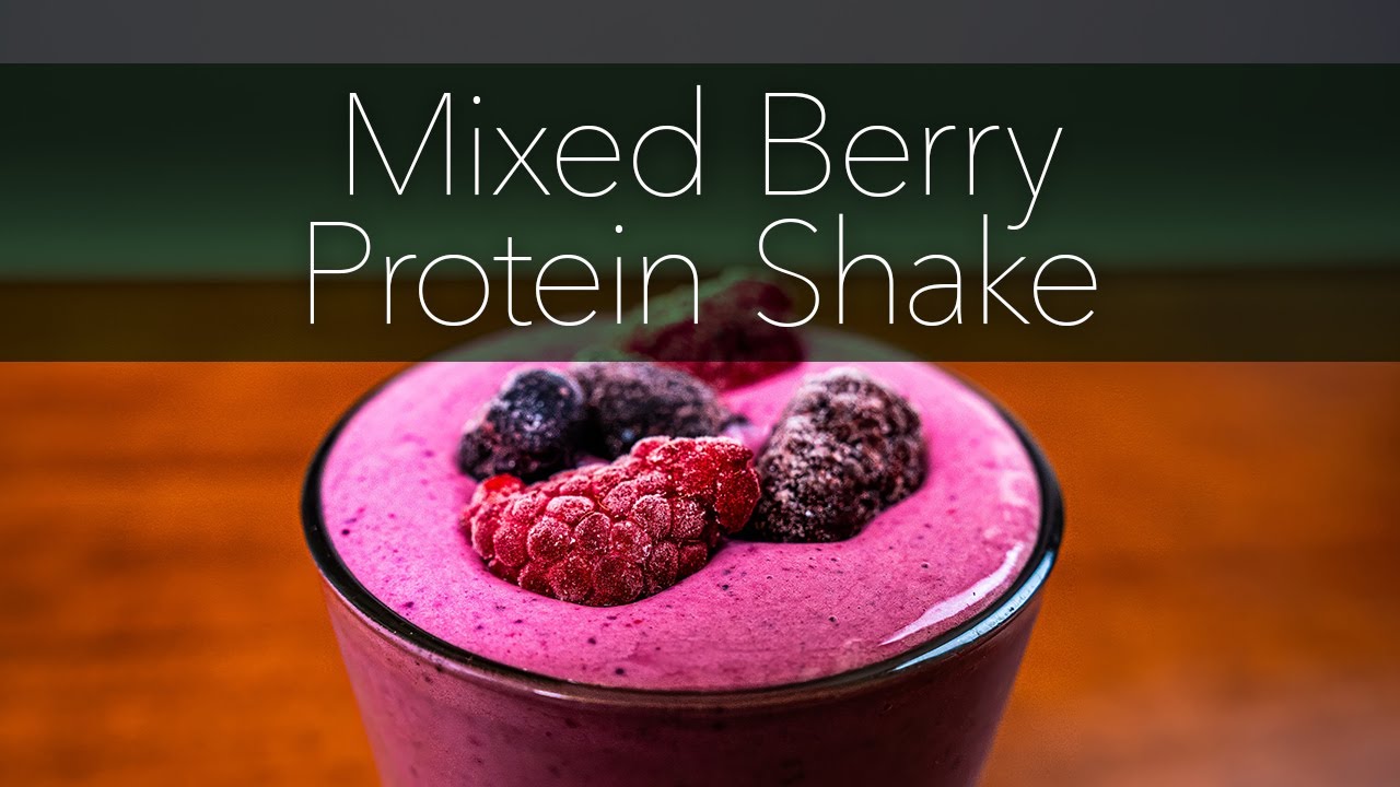 Quick & Easy Mixed Berry Protein Smoothie Recipe (Perfect for Breakfast & Post-Workout!)