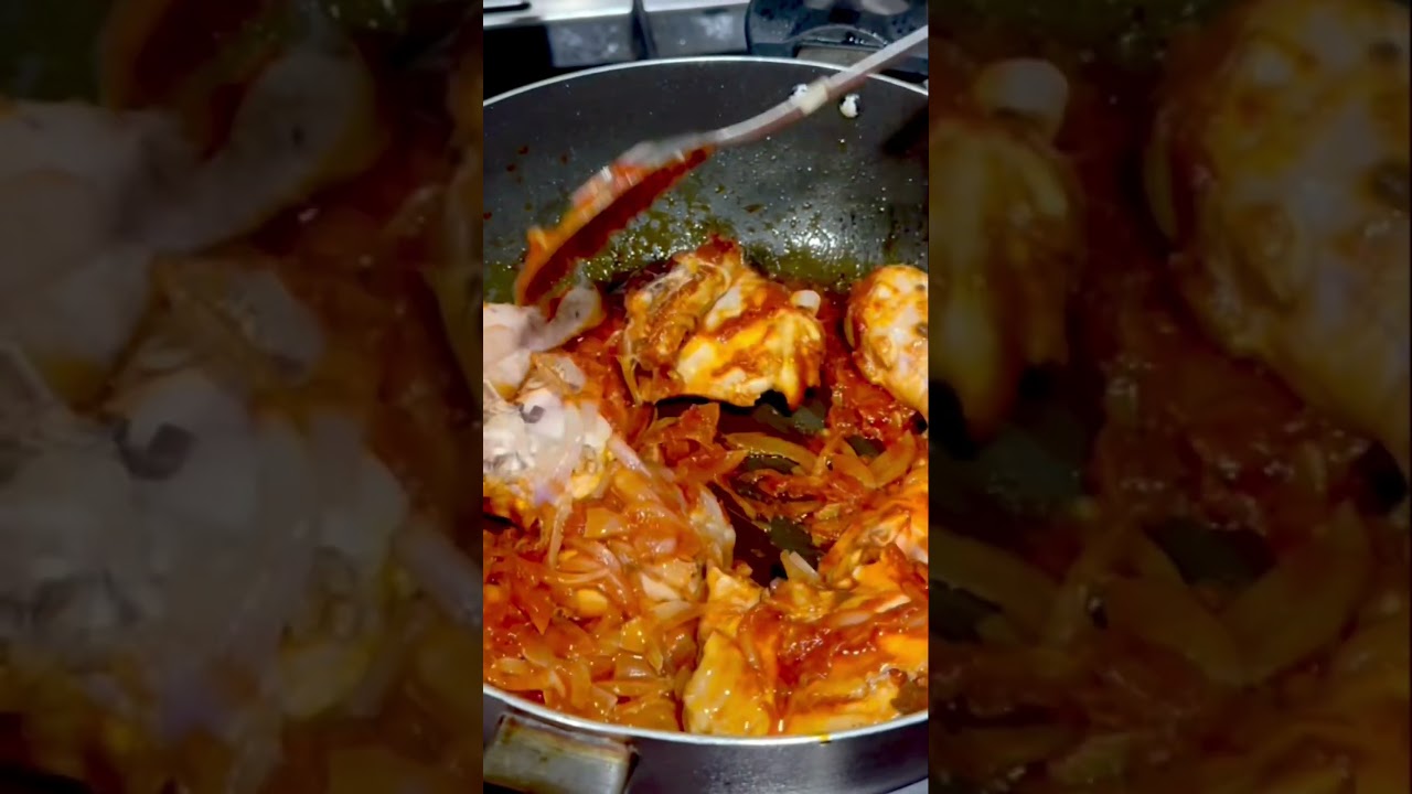 Quick chicken recipes | Dry roasted chicken handi #ytshorts #food #recipe #cooking #foodie