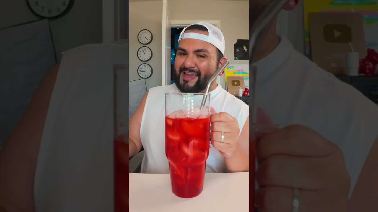 Water of the day! 💦 🍹 #water #watertok #flavoredwater #wateroftheday #recipe