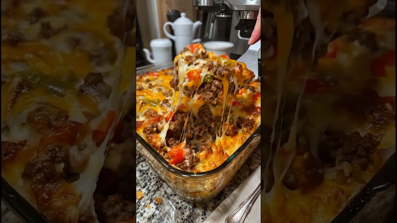 Cheesy Ground Beef & Bell Pepper Casserole | Easy Weeknight Dinner Recipe