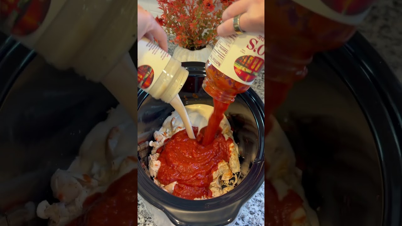 | crockpot chicken Alfredo marinara | easy crockpot chicken recipes | cheesy chicken pasta